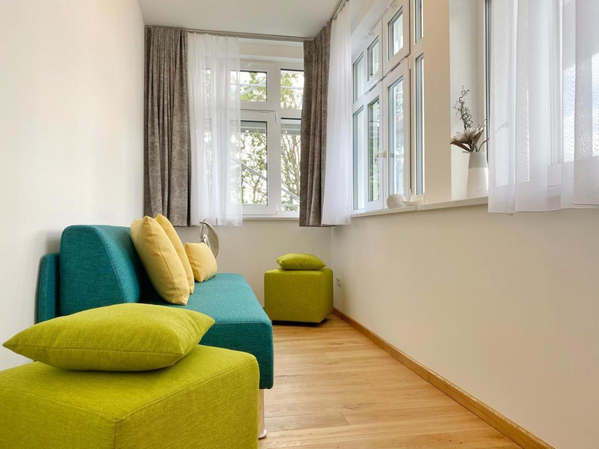 Villa Jenny - Ferienappartement 1 Mit Meerblick Sassnitz Exterior photo